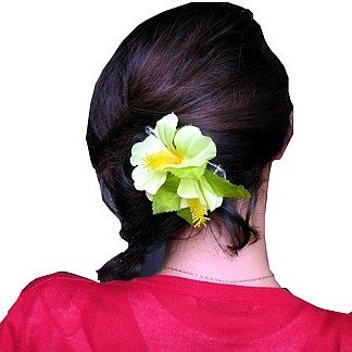 Havajská květina do vlasů