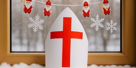 Jak vyrobit mikulášskou mitru z papíru: jednoduchý návod krok za krokem