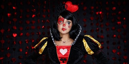Jak se nalíčit jako Srdcová královna