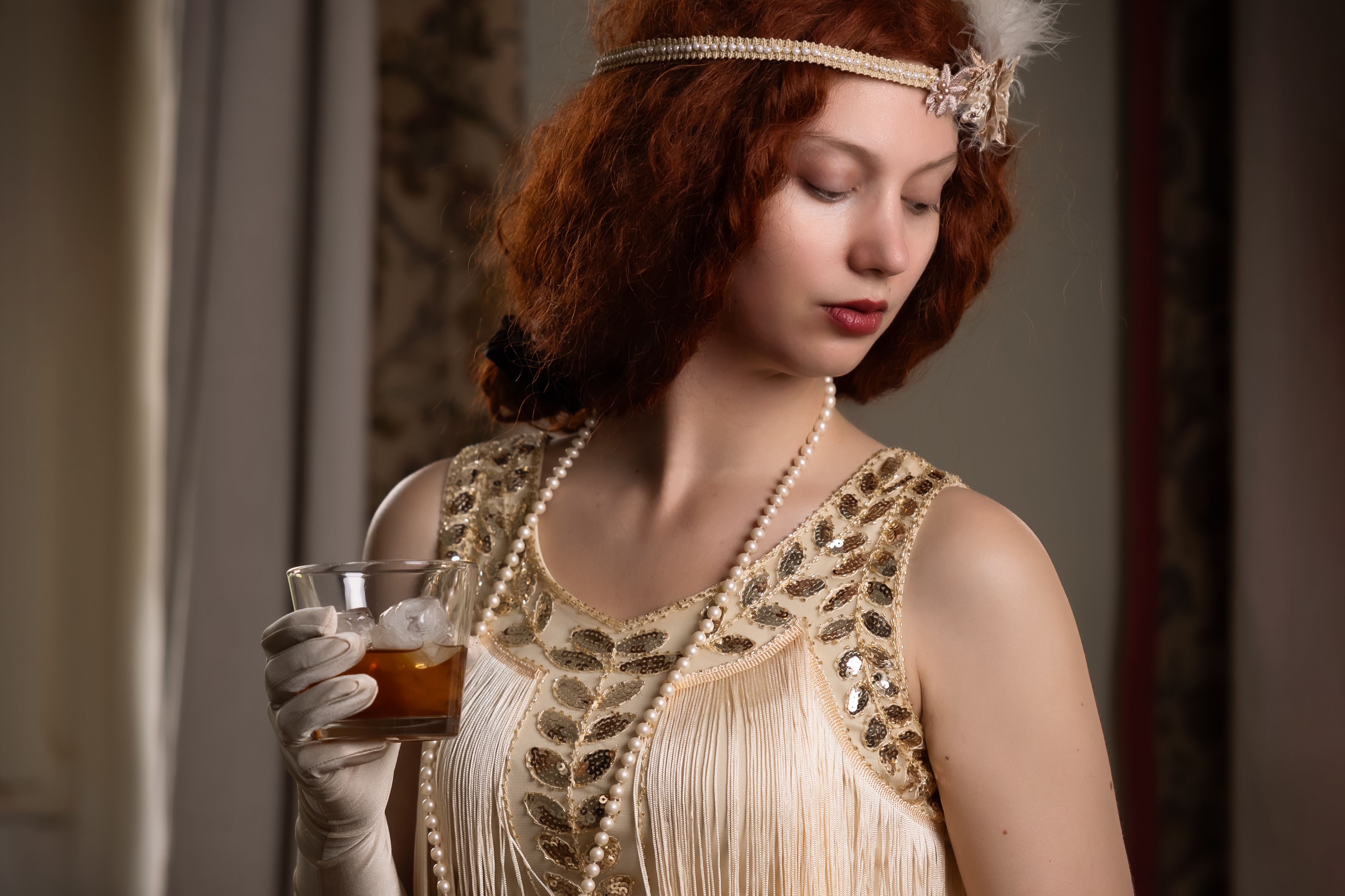 Móda 20. let: jak vypadala a proč nás pořád baví | 4lol.cz