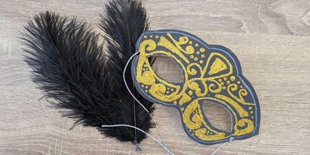 DIY karnevalová škraboška