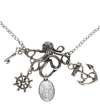 Pirátský náhrdelník chobotnice s amulety