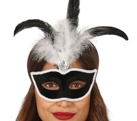 Černá škraboška s peřím