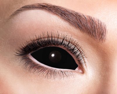 Certifikované šestiměsíční barevné kontaktní čočky nedioptrické Sclera Black Eye 84091541.S03