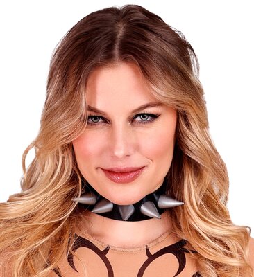 Choker s trny