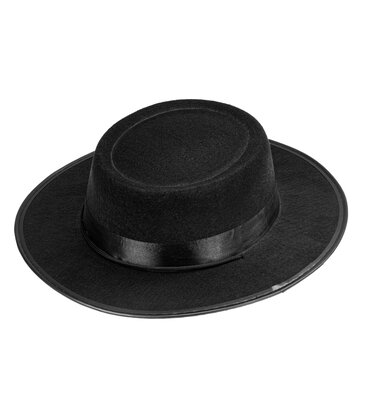 Černý klobouk se stuhou