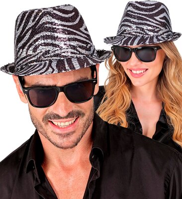 Klobouk s flitry se vzorem zebra