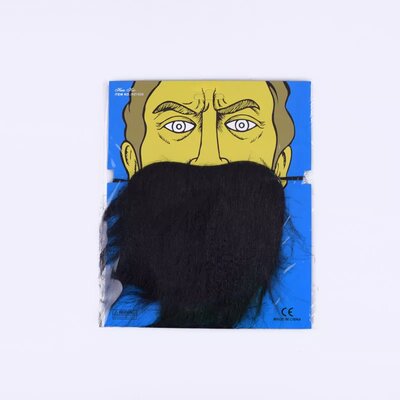 Vousy dlouhé černé