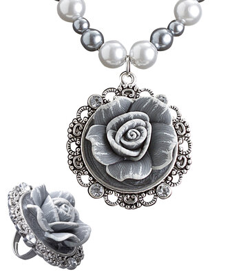 Perlový náhrdelník a prsten, styl Baroko