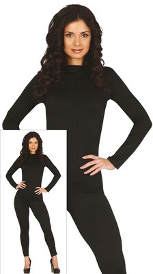 Overal v černé barvě